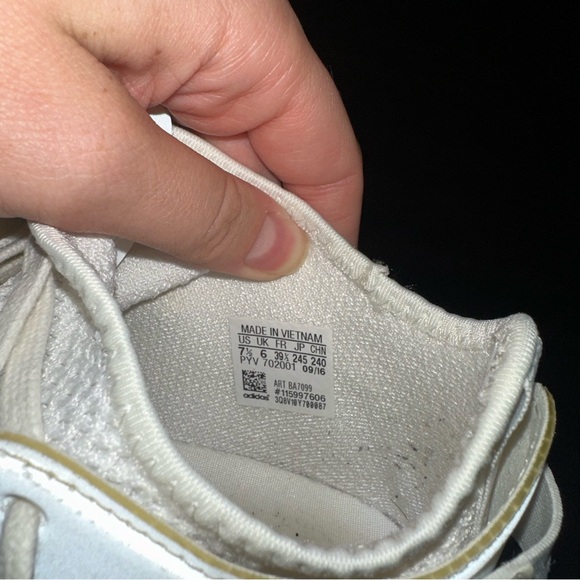 Adidas Tubular Entrap Shoes - Picture 6 of 8